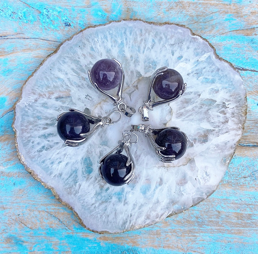 Healing Hands pendant Amethyst "Intuition"