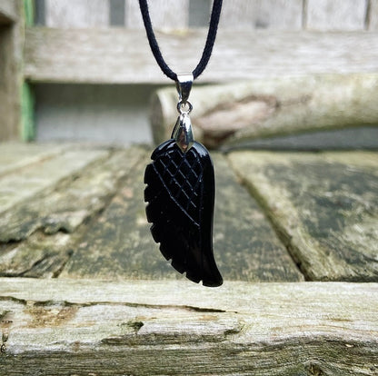 Angel Wing Hanger Onyx "Ant-Stress"