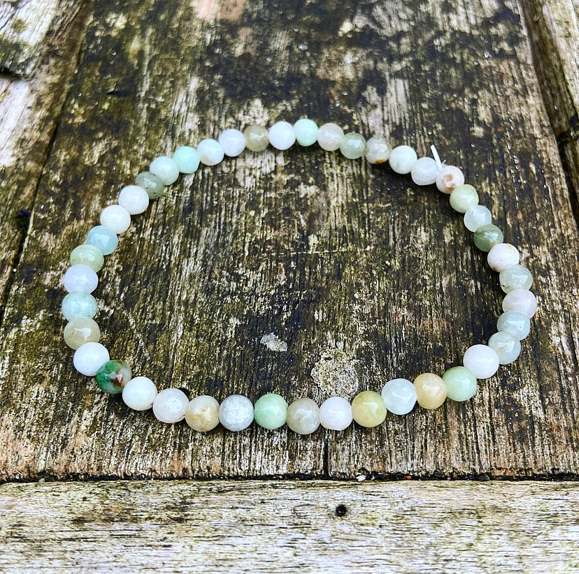 Green Jade bracelet "Luck"