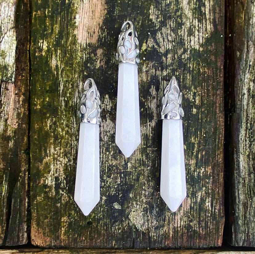 Energiepunt hanger Witte Jade "Loslaten & Vertrouwen"