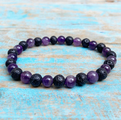 Armband Lavasteen en Amethist "Ademruimte"