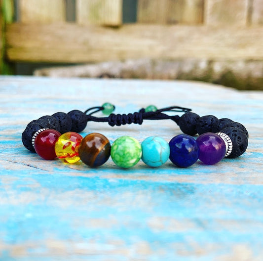 Lavasteen Chakra Armband "Aarden & Actie"