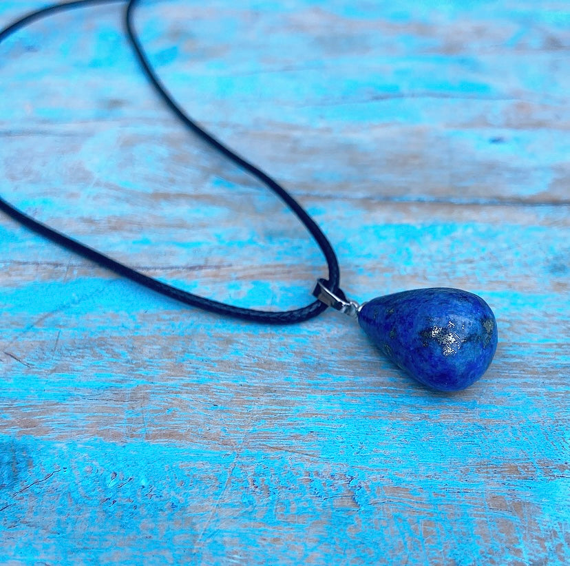 Lapis Lazuli Hangertje "Moed"
