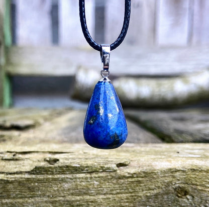 Lapis Lazuli Hangertje "Moed"