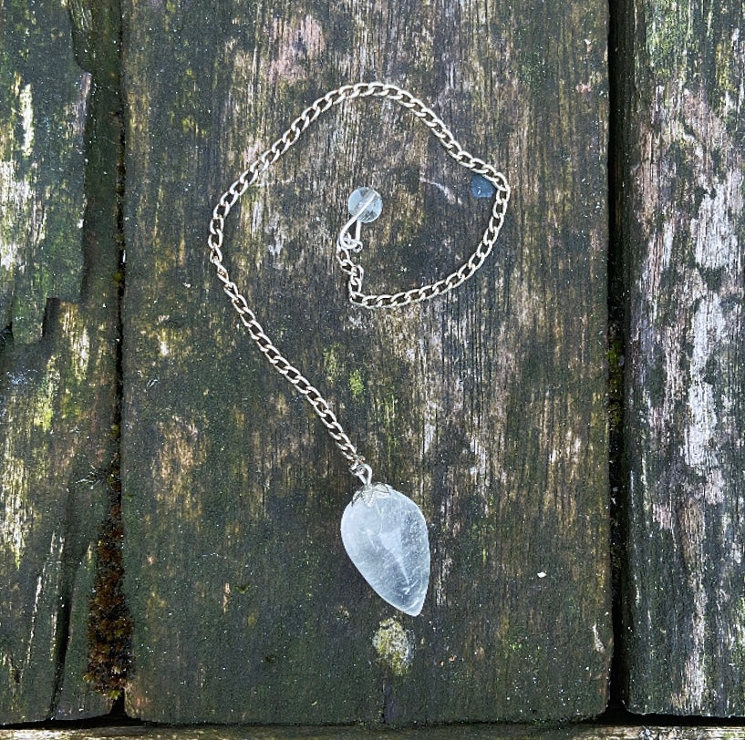 Bergkristal pendel "Pendel van Helderheid"