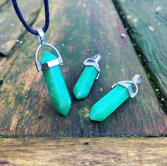Dubbelpunt hanger Groene Jade "Geluk"