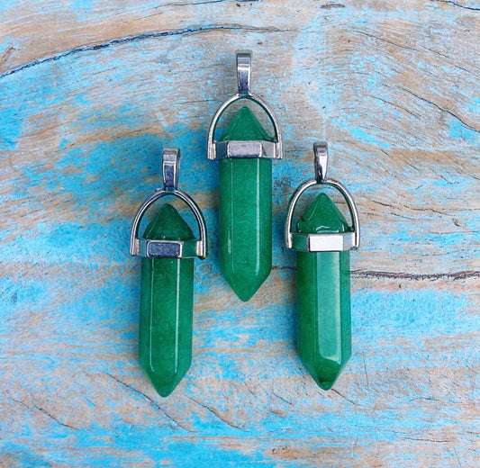 Dubbelpunt hanger Groene Jade "Geluk"