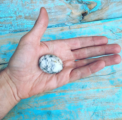 Dendriet Opaal knuffelsteen "Overvloed"