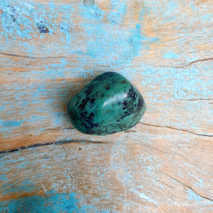 Chrysocolla tumbled stone "ENERGY DOSING"