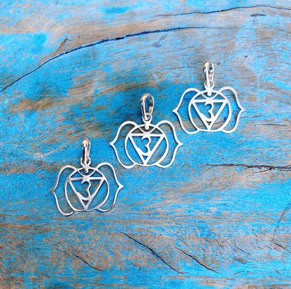 Zilveren hanger "Derde Oog Chakra - Intuïtie"