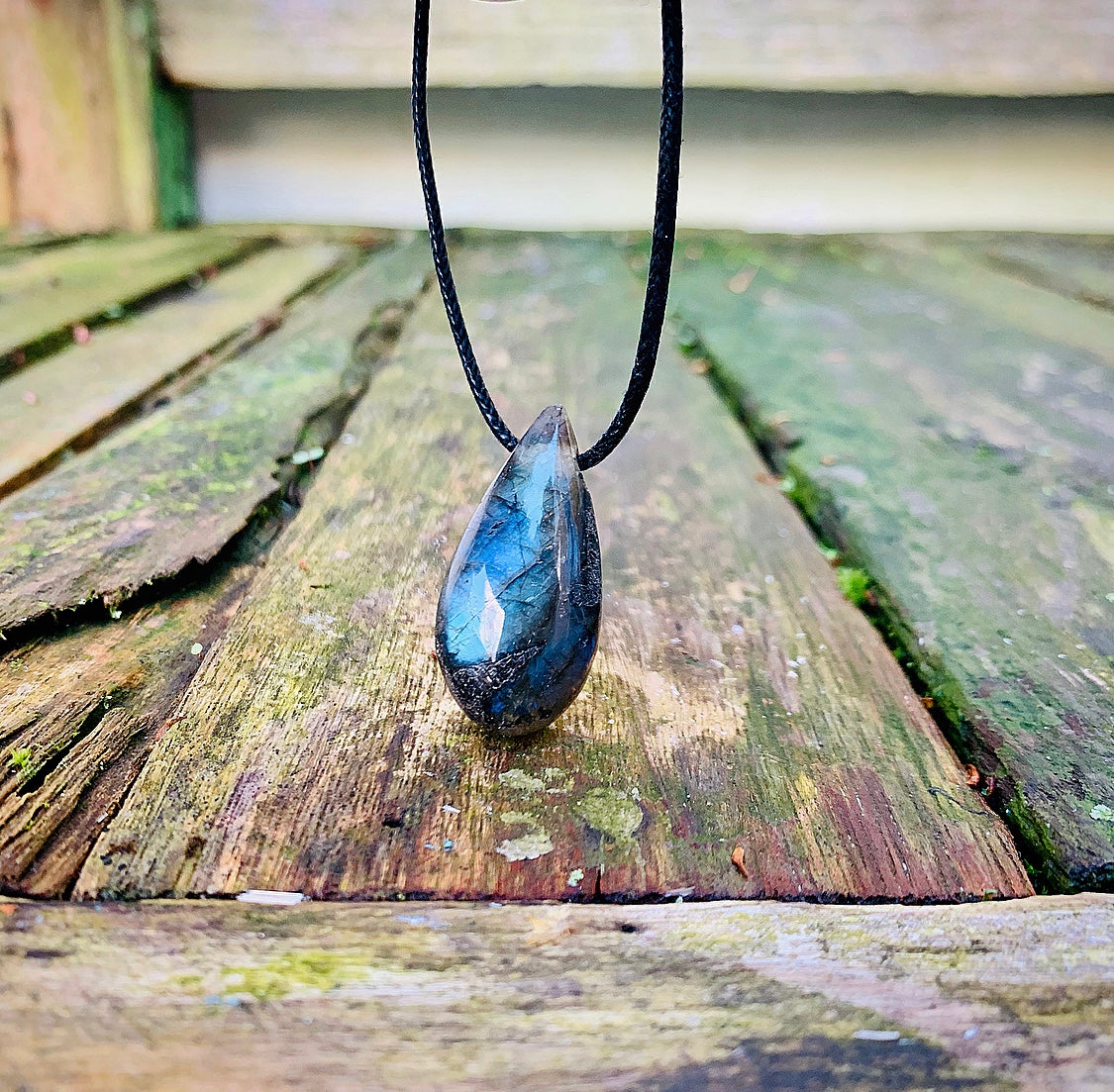 Labradorite Pendant "ENERGETIC PROTECTION"