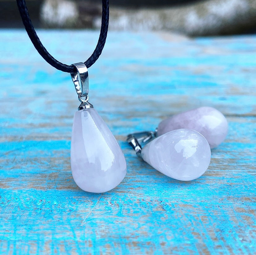 Rose quartz pendant "Open your Heart"