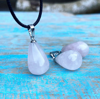 Rose quartz pendant "Open your Heart"