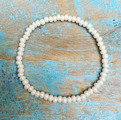 Parel armbandje "Moeiteloze Kracht"