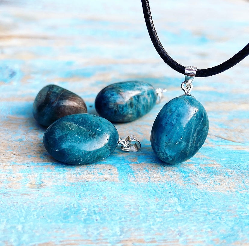 Blauwe Apatiet hanger "Spirituele Gids"