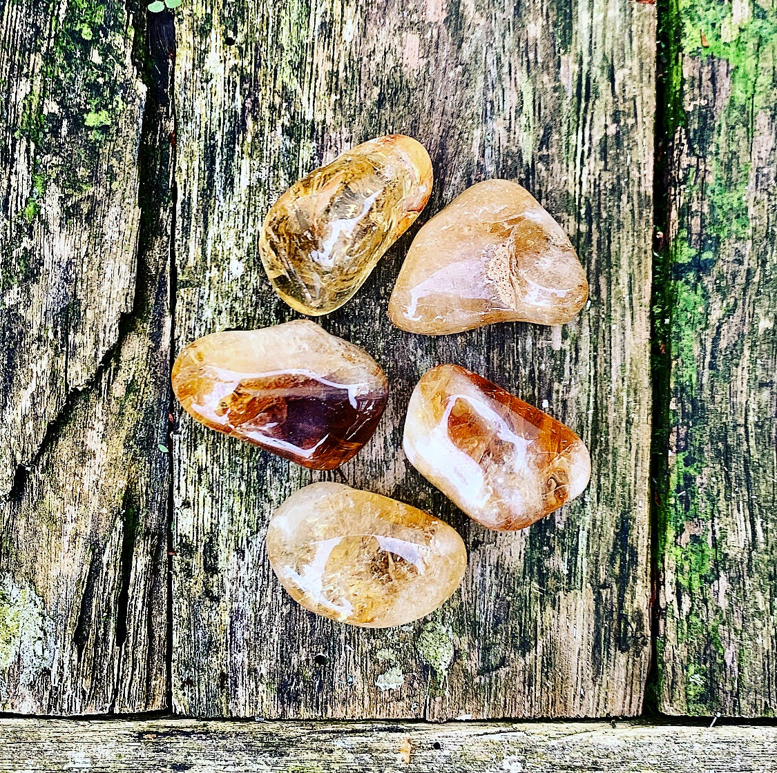 Citrine tumbled stone "Sunny Light Power"