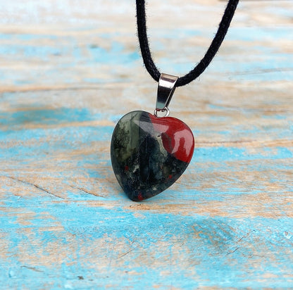 Heliotrope heart pendant "Courage &amp; Vitality"