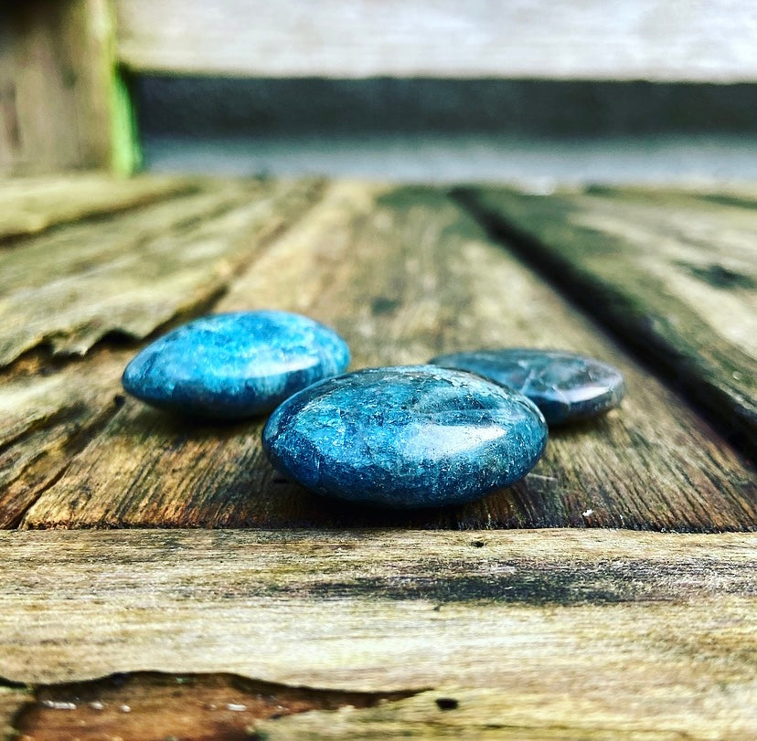 Apatite Cuddle Stone "Mediumship"