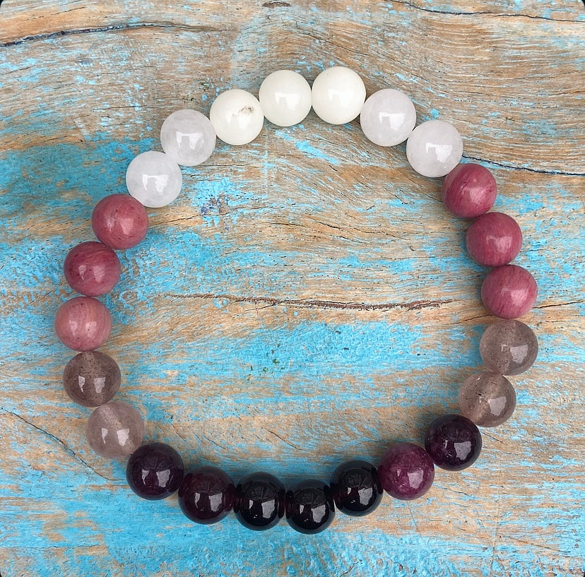 Armband Granaat, Witte Jade, Rhodochrosiet en Robijn "Steuntje in de Rug"
