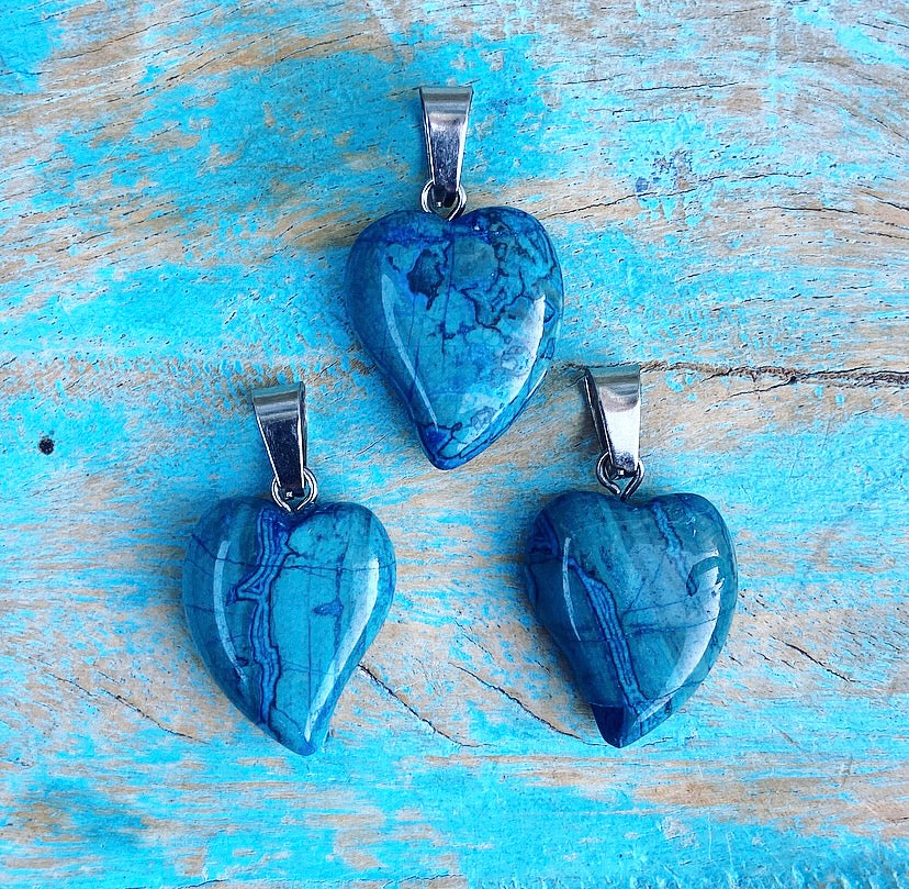 Blue Apatite heart pendant "Spiritual Guide"
