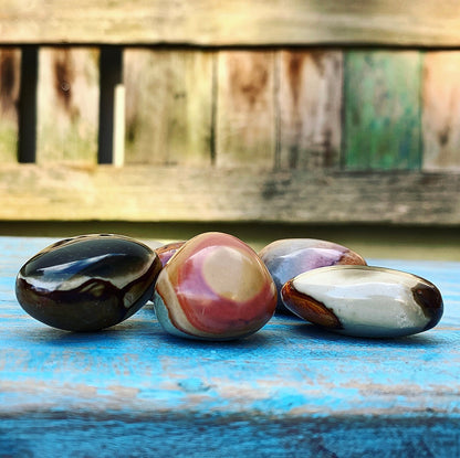 Polychrome Jasper tumbled stone "Grounding"