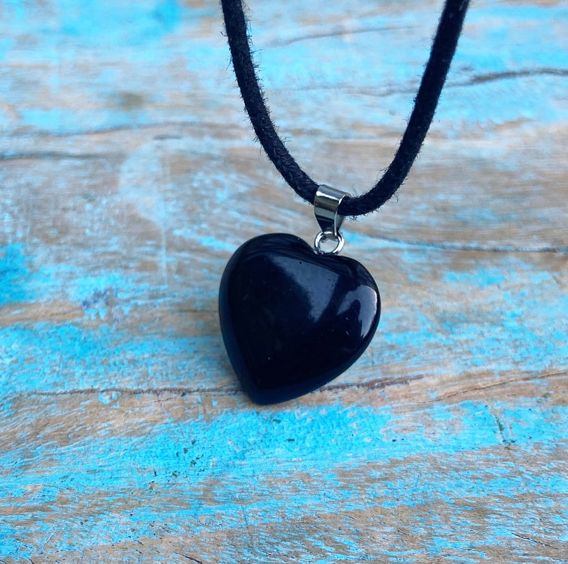 Onyx heart pendant "Stress Release"