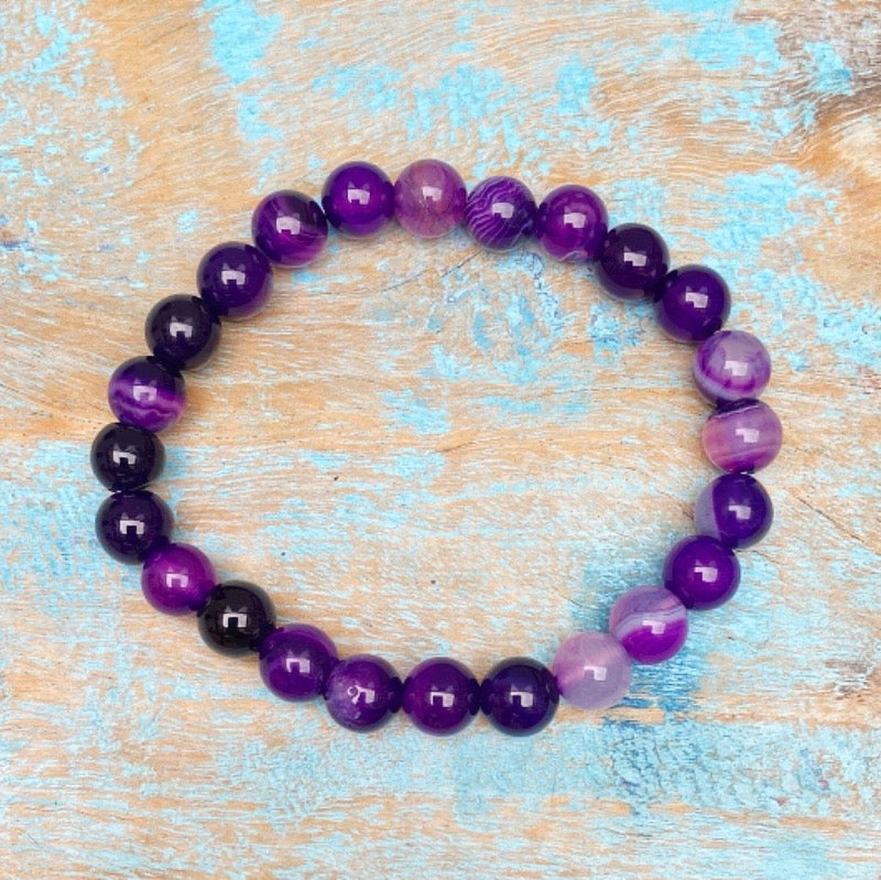 Paarse Agaat armband "Aandacht verandert alles"