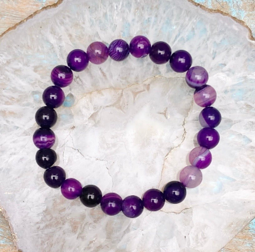 Paarse Agaat armband "Aandacht verandert alles"