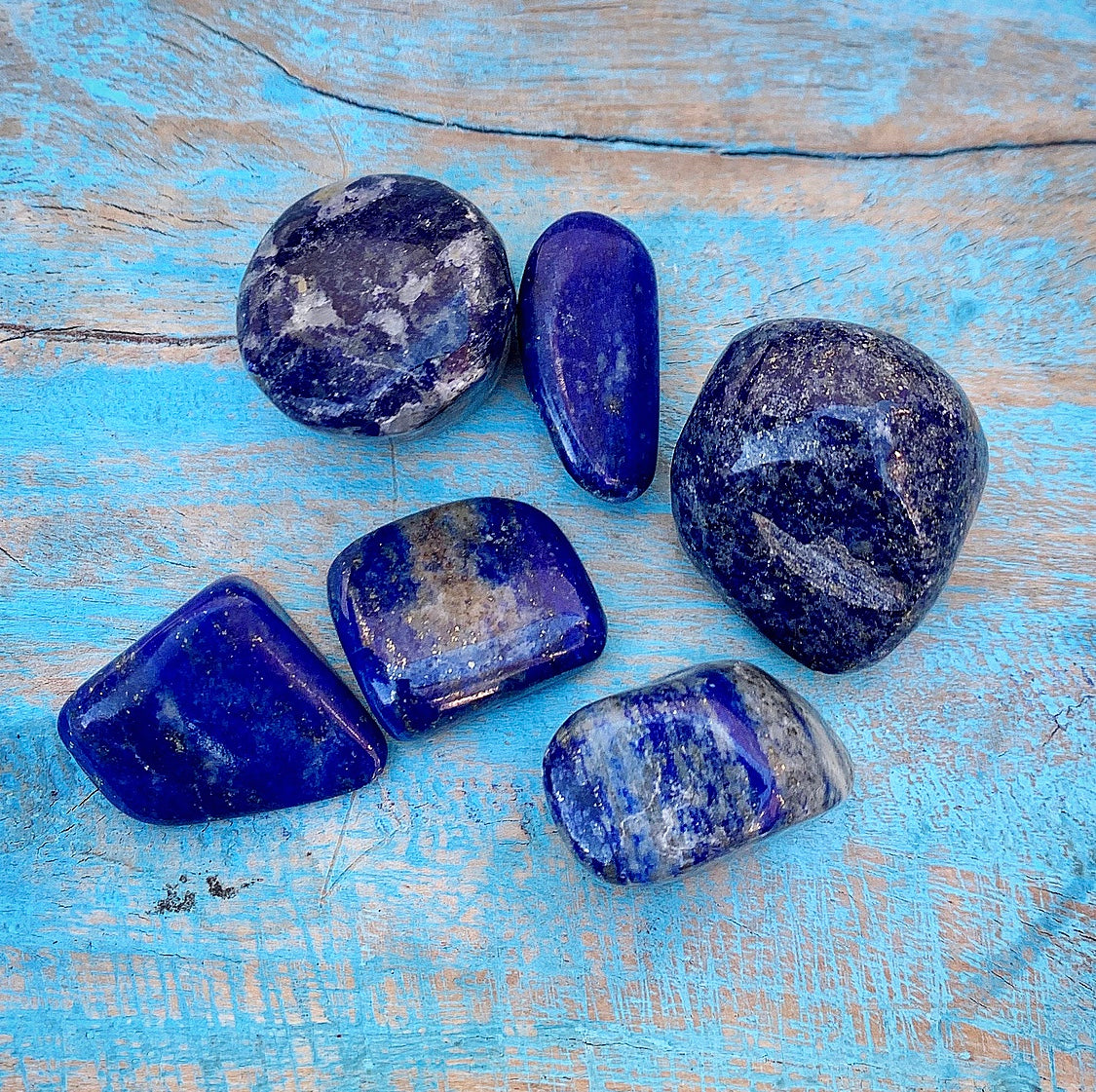 Lapis Lazuli knuffelsteen "Zelfvertrouwen"