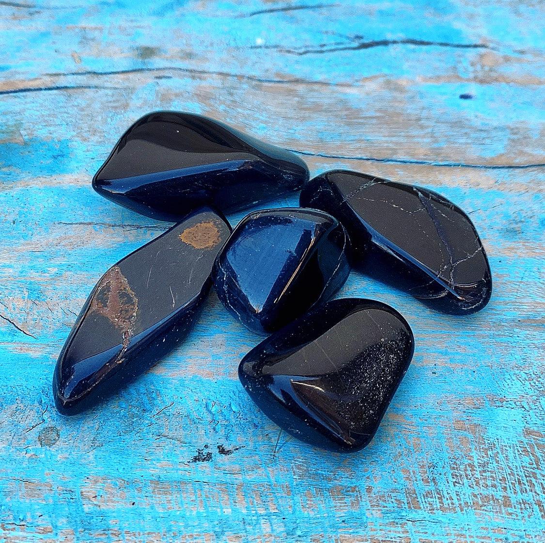 Falcon's eye cuddle stone "Anxiety suppressant"