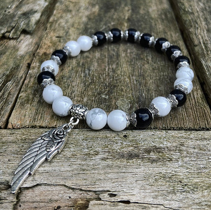 Lucky Charm Bracelet Onyx &amp; Howlite "Free from Worries"