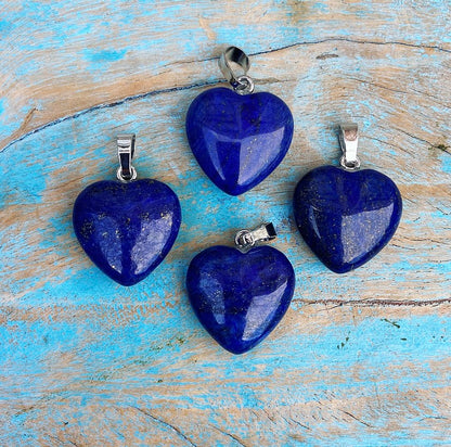 Lapis Lazuli hanger "Waar het hart vol van is"