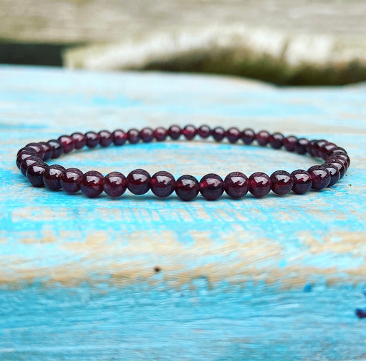 Granaat Armbandje "Alles Komt Goed"