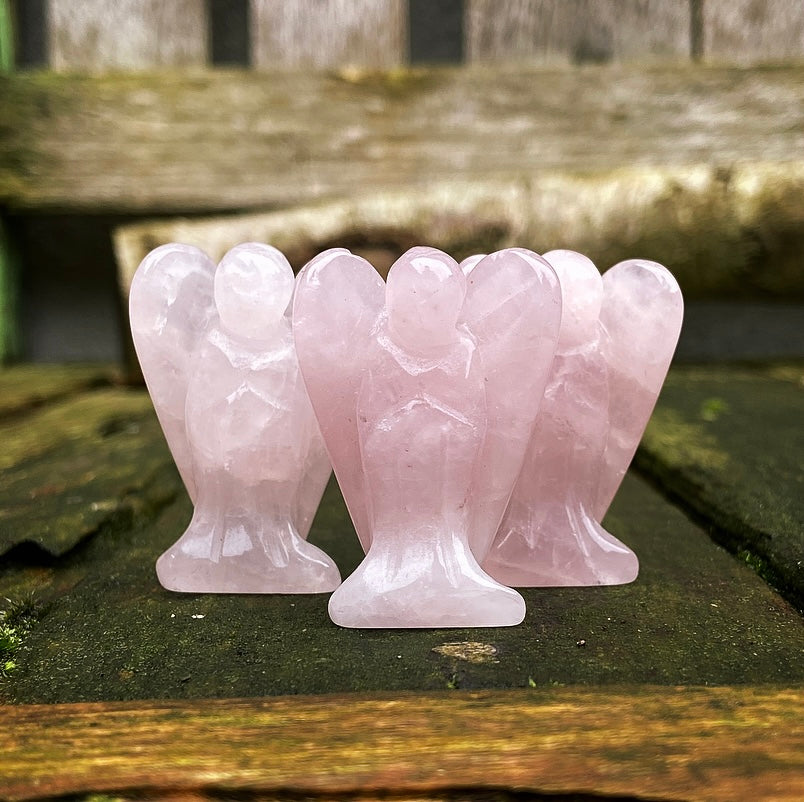 Angel of Rose Quartz "Open your Heart"