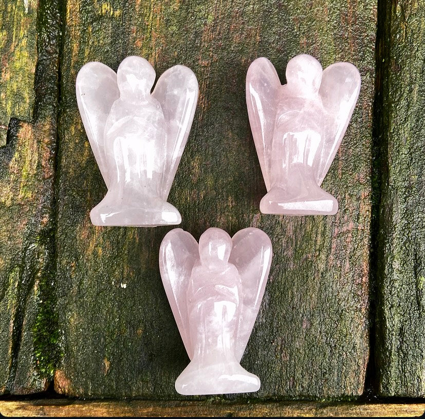 Angel of Rose Quartz "Open your Heart"