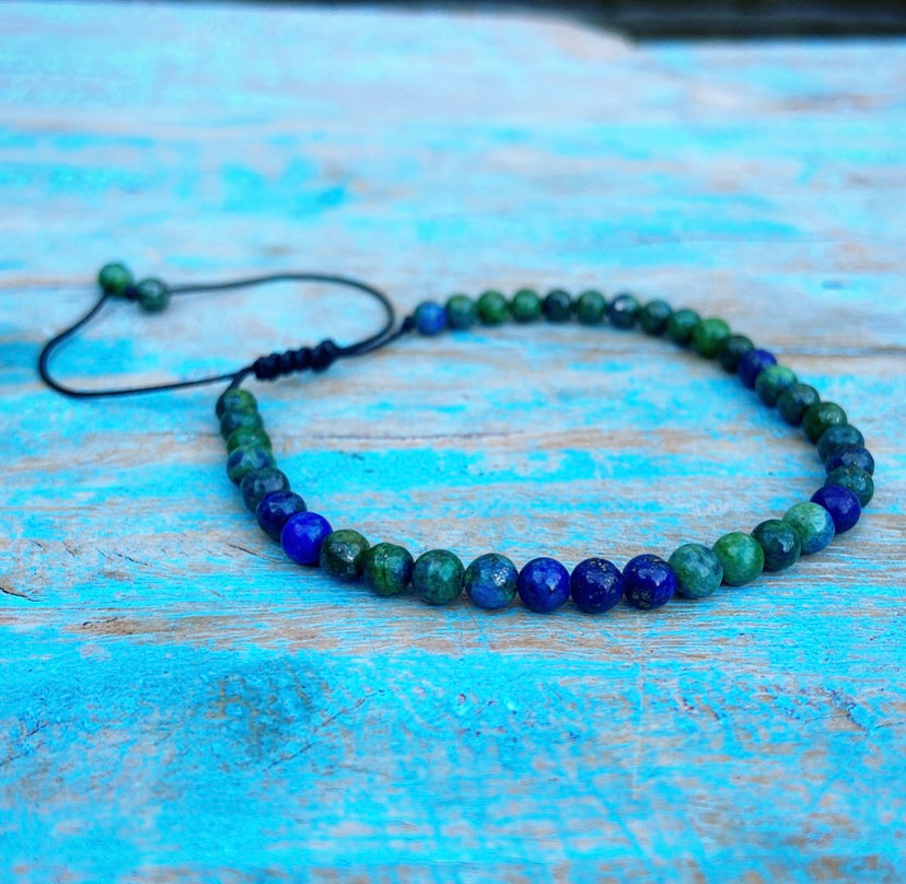 Verstelbaar Chrysocolla & Lapis Lazuli armbandje "Energie & Eigenwaarde"