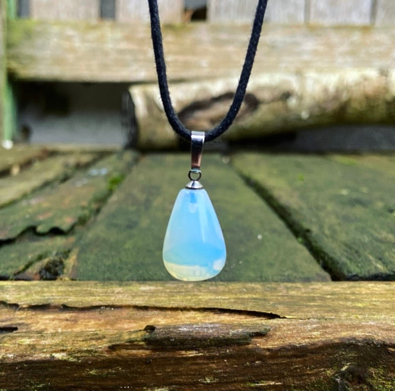 Opaliet hanger "Extatisch Bewustzijn"