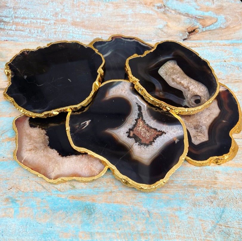 Onderzetter van zwarte agaat "Innerlijke Rust"