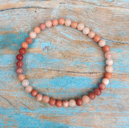 Roze Maansteen armbandje  "Je eigen Maanritme"