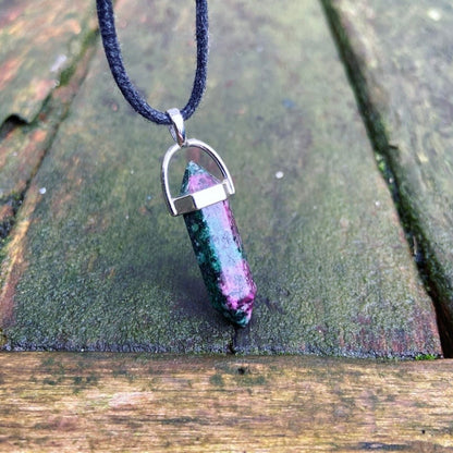 Dubbelpunt hanger Robijn "Power & Passie"