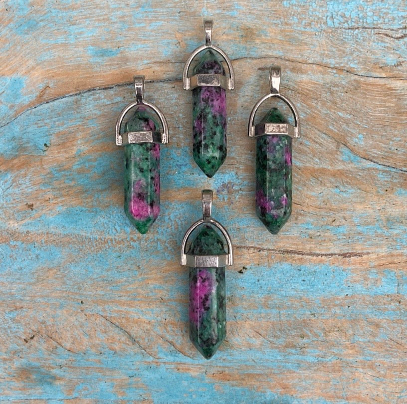 Dubbelpunt hanger Robijn "Power & Passie"