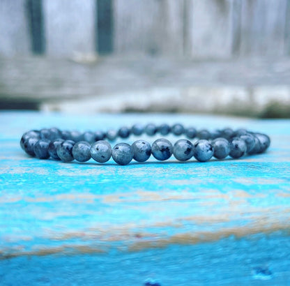 Labradorite bracelet "High sensitivity"