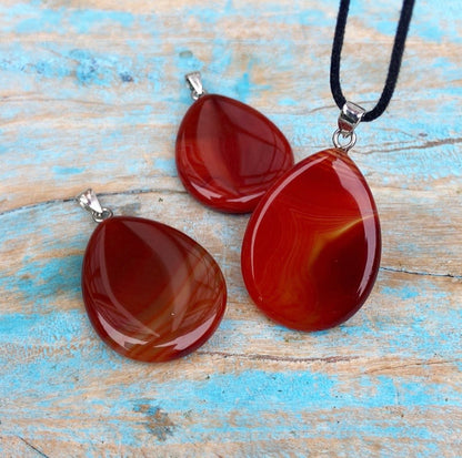 Carneool hanger "Terug naar je basis"