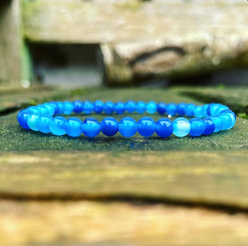 Blauwe agaat armbandje "EIGENWAARDE"
