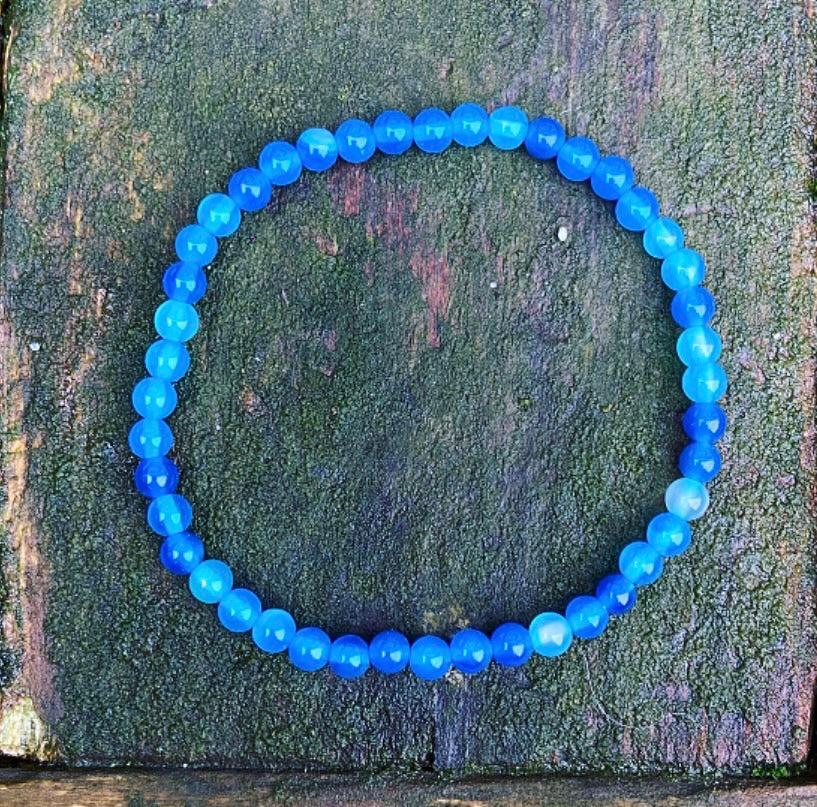 Blauwe agaat armbandje "EIGENWAARDE"