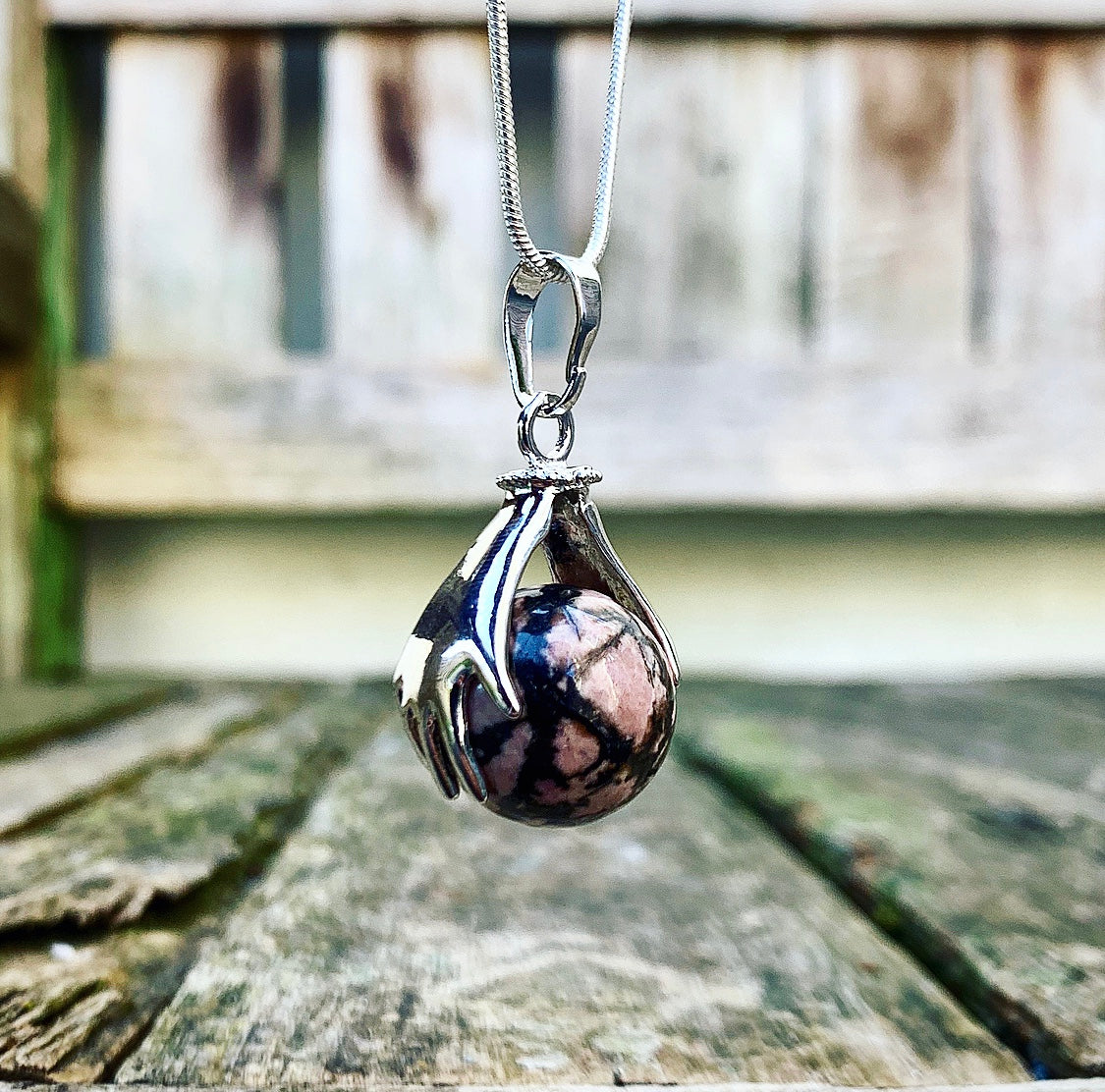 Healing Hands pendant Rhodonite "First Aid for Discomfort"