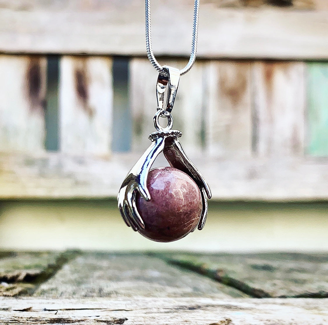 Healing Hands pendant Rhodonite "First Aid for Discomfort"