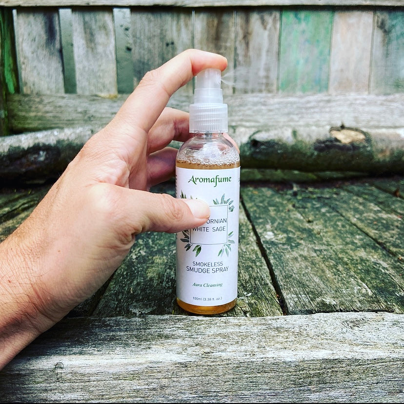 Weißer Salbei-Räucherspray zur Hausreinigung