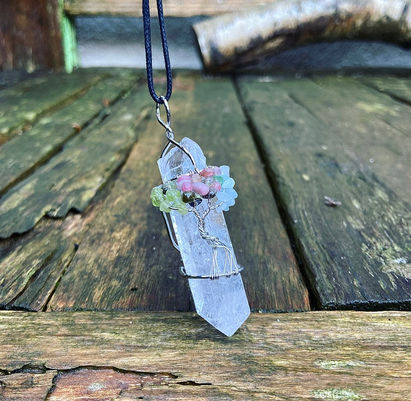 Gemstone pendant "The Tree of Healing"