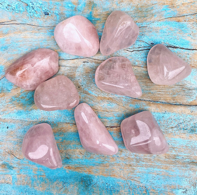Rose quartz tumbled stone "Love"